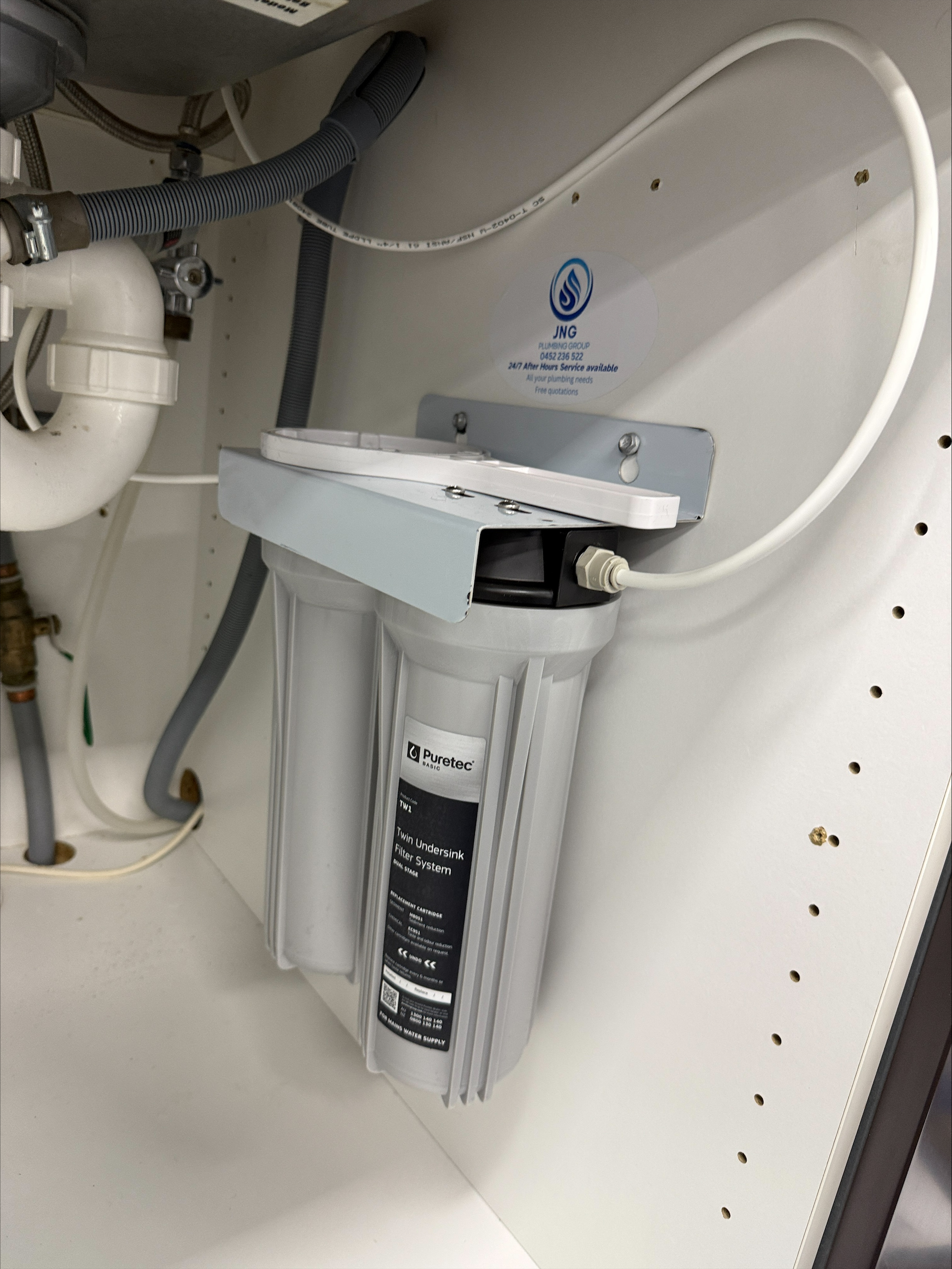 Under-sink drinking water filter installed by JNG Plumbing Group in Sydney